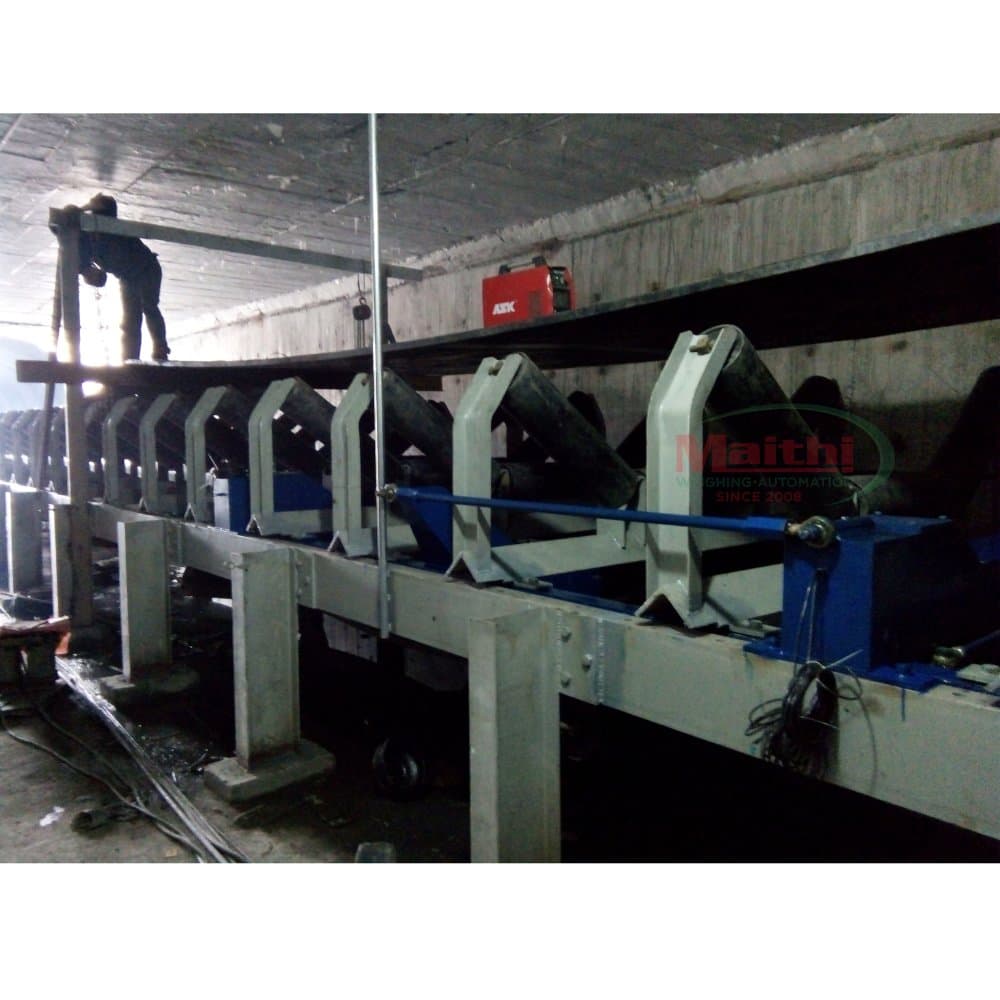 Giường cân MT-BS1600 8 giá con lăn kết cấu thép trong quá trình lắp đặt
