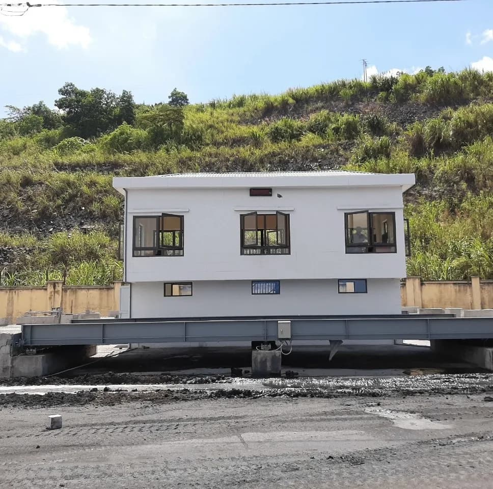 Cabin 2 tầng hoàn chỉnh